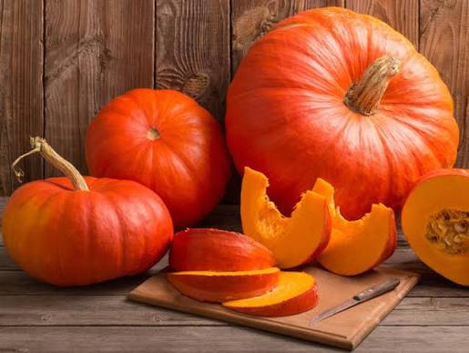 PUMPKIN YELLOW